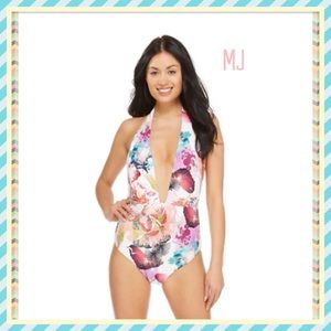 🎀New Swimsuit🎀